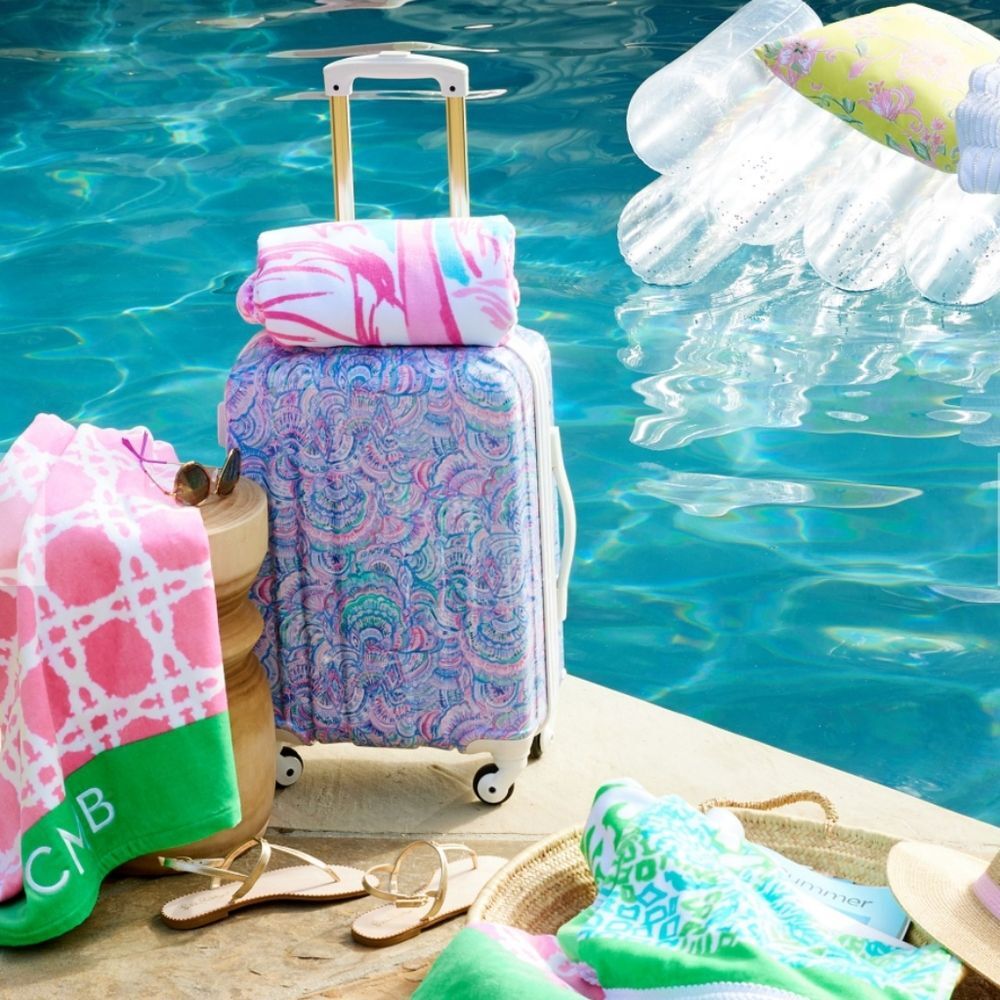 NWT Lilly Pulitzer Via Amore Floral Hardshell Spinner Carry On Luggage Suitcase - Picture 2 of 7